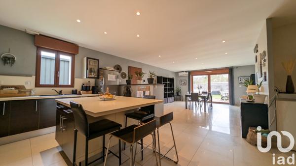 Maison à vendre 6 pièces 166 m² Saint-Paterne-Racan