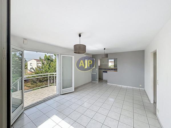 Vente appartement Tonnay Charente : 138 580 € - AJP Immobilier Rochefort