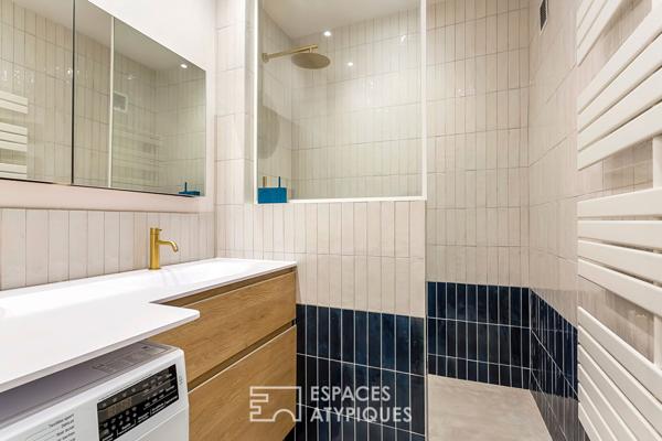 Appartement ancien rénové et traversant