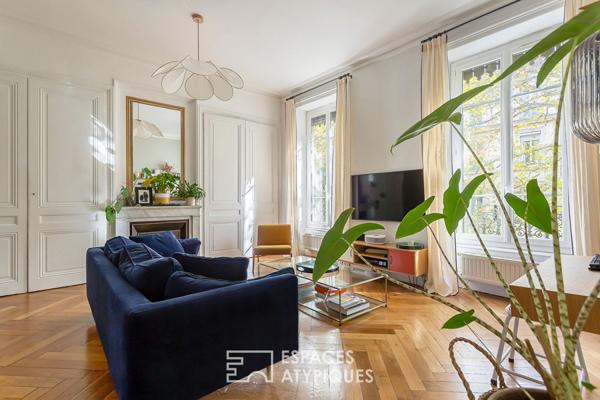 Appartement ancien rénové et traversant