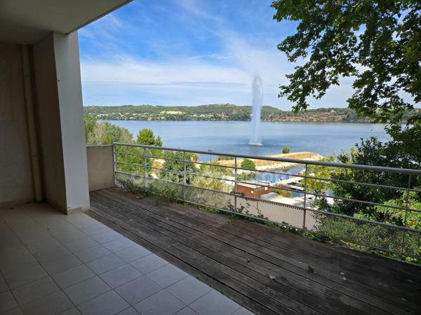 Appartement de vos rêves avec vue sur l'Étang de l'Olivier à Istres ! T2. 2 PIECES (13)
