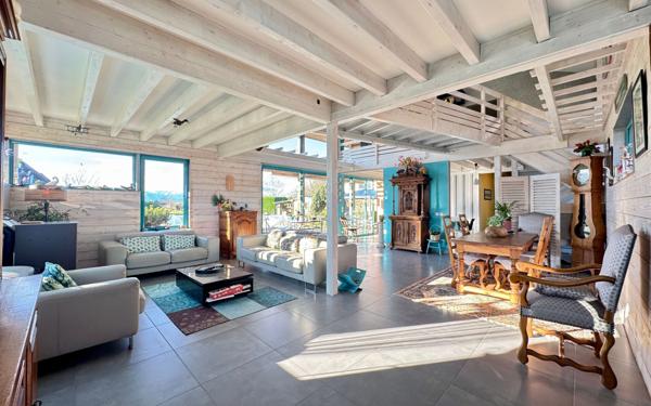 Maison à vendre    5 pièces •  Ger