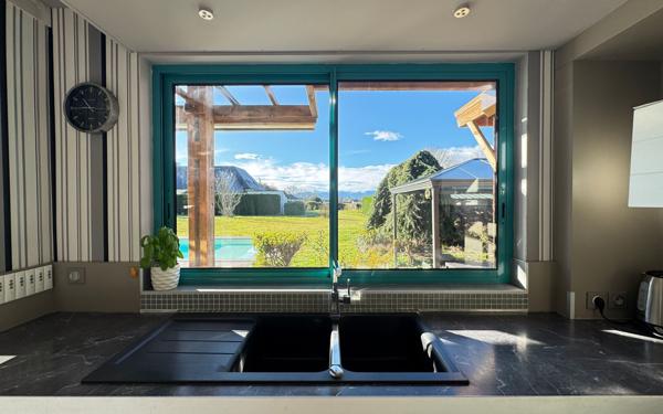 Maison à vendre    5 pièces •  Ger