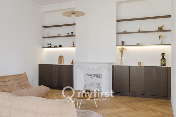 Haute-Ville de Toulon – Appartement haussmannien rénové, deux minutes de la Place de la Liberté