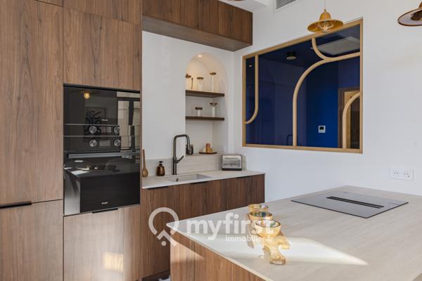 Haute-Ville de Toulon – Appartement haussmannien rénové, deux minutes de la Place de la Liberté