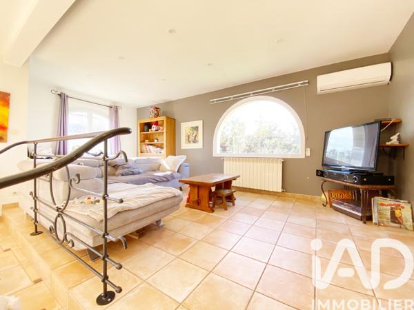 Maison à vendre 4 pièces 140 m² Sorgues