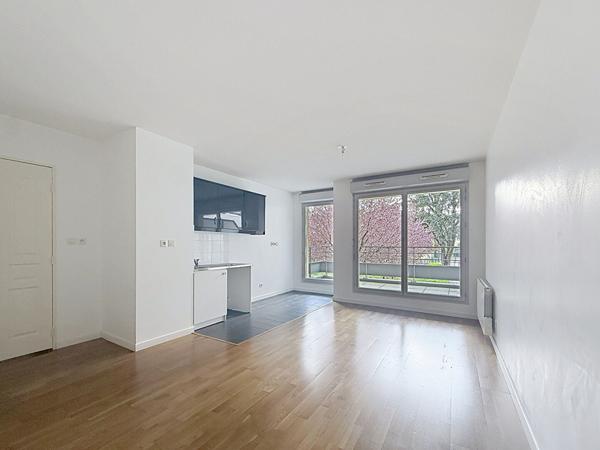 Appartement 3 pièces à vendre à Montluel - Bon état, proche commodités