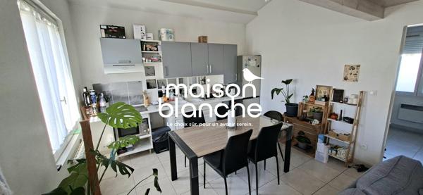 BEL APPARTEMENT AVEC JARDIN / STATIONNEMENT