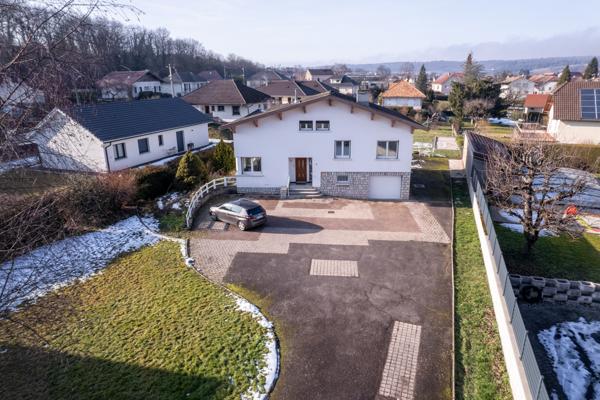 Maison 6 pièces 4 chambres sur 22ares