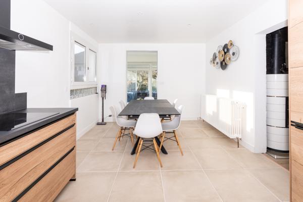 Maison 6 pièces 4 chambres sur 22ares