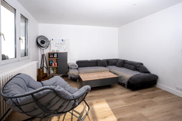 Maison 6 pièces 4 chambres sur 22ares