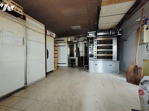 Immeuble Mixte Doué la Fontaine