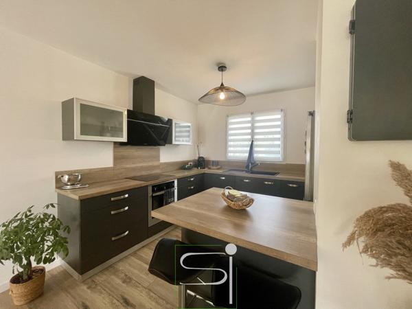 Maison 4 pièce(s) 3 chambre(s) 102 m²