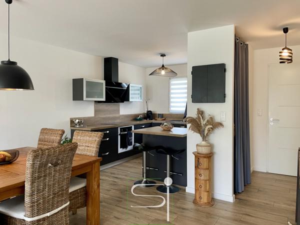 Maison 4 pièce(s) 3 chambre(s) 102 m²