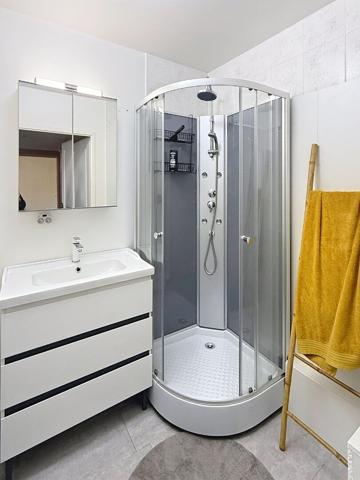 Appartement F2 46,30m2 avec balcon et parking - Rouen - ROUEN