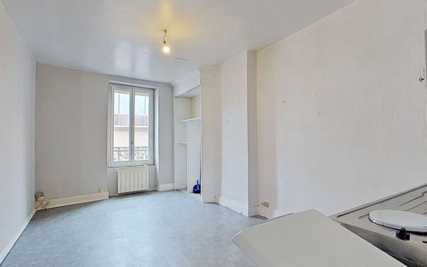 Appartement à vendre    2 pièces • 31 m2 Lyon 9
