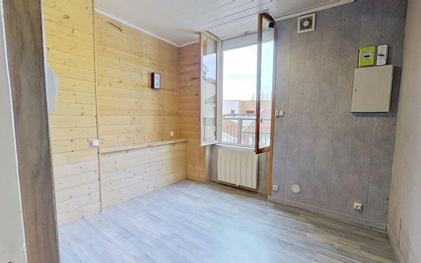 Appartement à vendre    2 pièces • 31 m2 Lyon 9