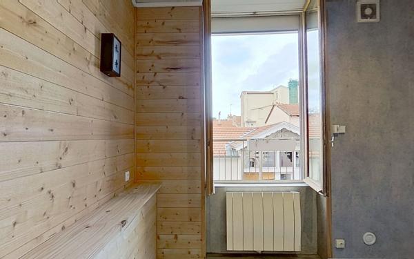 Appartement à vendre    2 pièces • 31 m2 Lyon 9