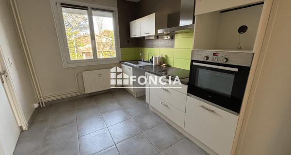 Location Appartement 3 pièces 73.98 m² - Guilherand-granges 07500