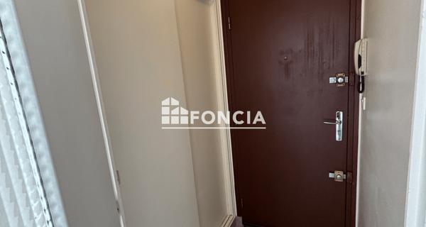 Location Appartement 3 pièces 73.98 m² - Guilherand-granges 07500