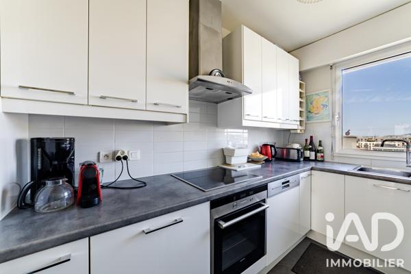 Appartement à vendre 5 pièces 88,83 m² Courbevoie