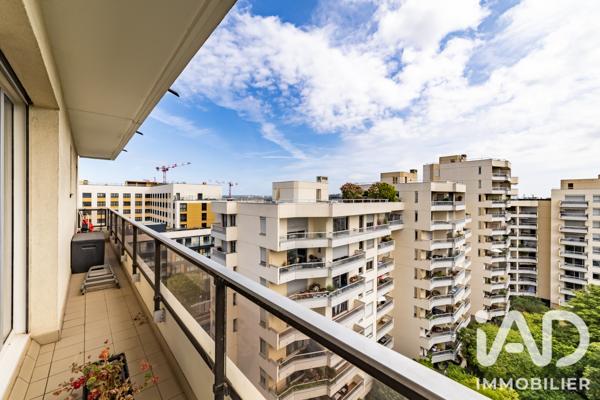 Appartement à vendre 5 pièces 88,83 m² Courbevoie