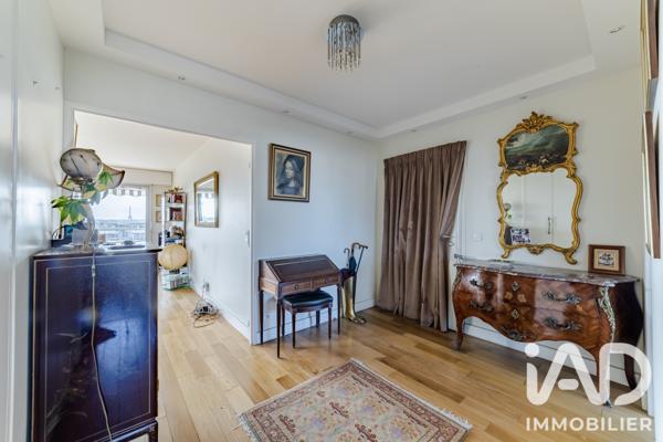 Appartement à vendre 5 pièces 88,83 m² Courbevoie