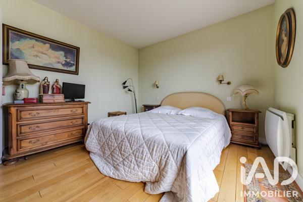 Appartement à vendre 5 pièces 88,83 m² Courbevoie