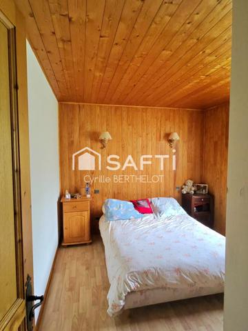 ? **Maison familiale ensoleillée à Font-Romeu – 2 appartements, jardin de rêve et bonne humeur garantie !**