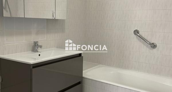 Location Appartement 2 pièces 51.24 m² - Avignon 84000