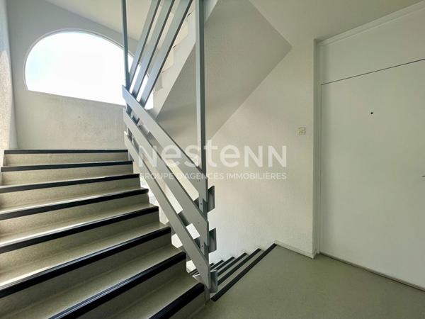 Appartement T4 80m2 2 chambres séjour double loggia et cellier Talence.