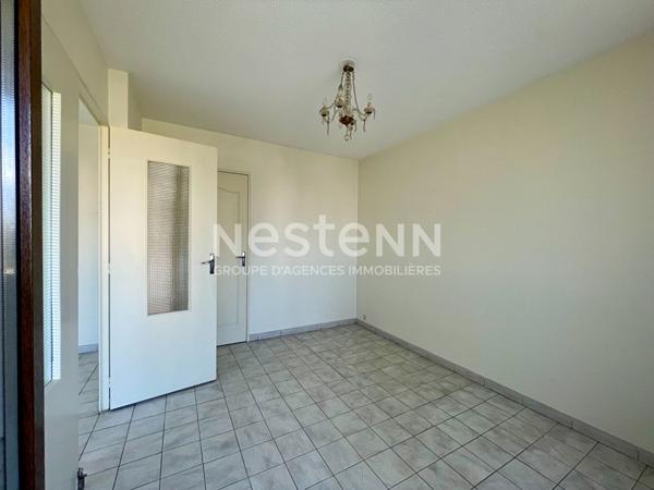 Appartement T4 80m2 2 chambres séjour double loggia et cellier Talence.