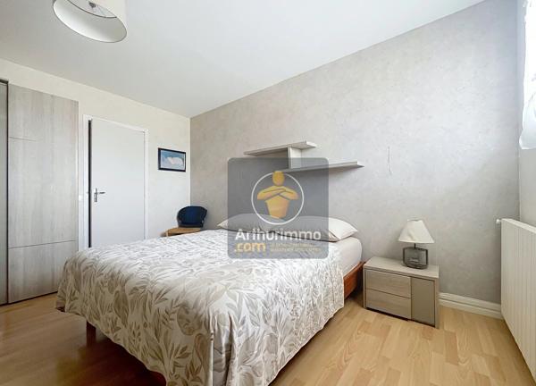 Vente                                                      Maison
                        
                     7 pièces                      144 m2                     à Ormesson-sur-Marne