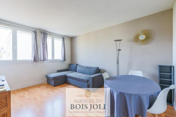 Appartement
                                                                                                                                                                                                                                                                                                                        2 pièce(s)                                                                                                                                                                                                          1 chambre(s)                                                                                                                                                                                                          43  m²