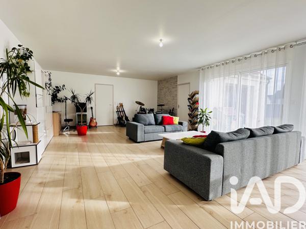 Maison à vendre 6 pièces 157 m² Boigny-sur-Bionne