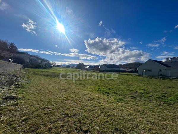 🏗️ Terrain de 8 178 m² avec permis d’aménager – 8 maisons individuelles – Aux portes de Lourdes