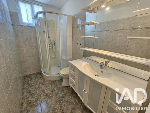 Maison à vendre 5 pièces 83 m² Saint-Julien-en-Saint-Alban