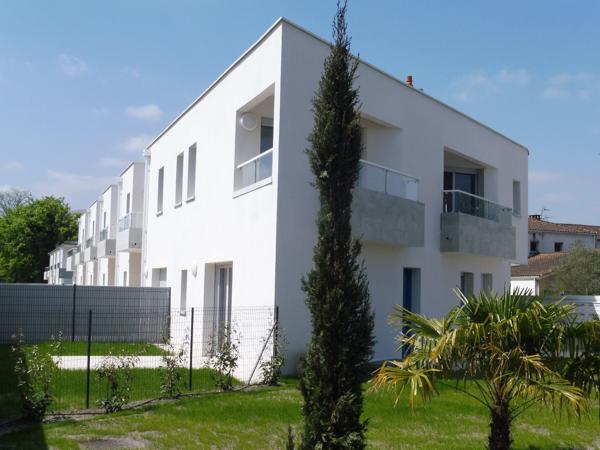 Appartement
                                                                                                                                                                                                                                                                                                                        2 pièce(s)                                                                                                                                                                                                          1 chambre(s)                                                                                                                                                                                                          48  m²