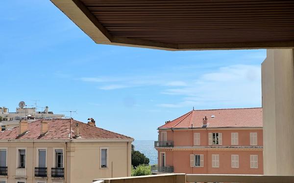 Appartement à vendre    3 pièces • 96,60 m2 Cannes