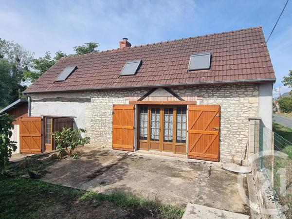 Maison à vendre  4 pièces - 86,50 m 2   JALOGNES  - 18