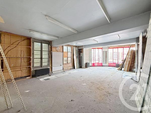 Immeuble à vendre  280,39 m 2   PROVINS  - 77