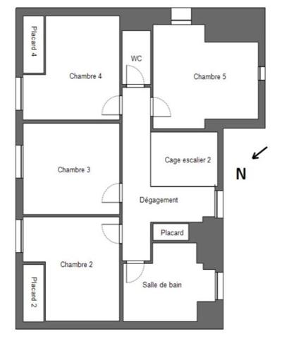 29520 Châteauneuf du Faou maison 5 chambres sur 2700 m² de terrain au calme