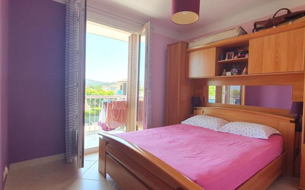 Appartement à vendre    2 pièces • 27,07 m2 Six-Fours-les-Plages