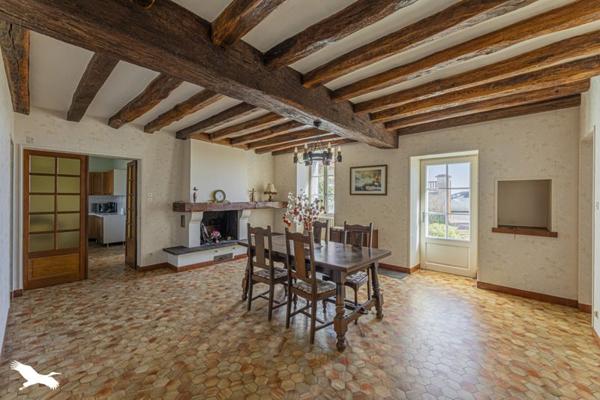 Maison à vendre 205 600 € Ligré 4 p 138 m² DPE E