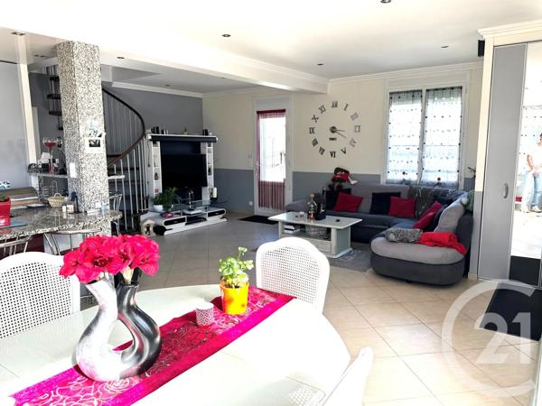 Maison à vendre  7 pièces - 141,70 m 2   CHAMPIGNY SUR MARNE  - 94