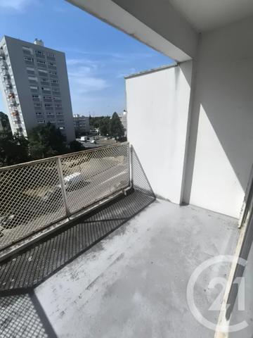 Appartement F4 à vendre  4 pièces - 84,80 m 2   MASSY  - 91