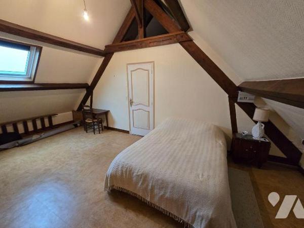 Maison à Vendre à Foucarmont (76340) en Seine-Maritime (76)

Cette maison dispose d'une surfa...