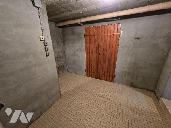 Maison à Vendre à Foucarmont (76340) en Seine-Maritime (76)

Cette maison dispose d'une surfa...