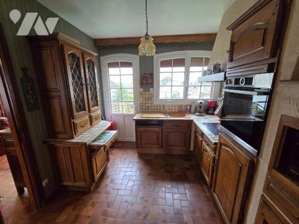 Maison à Vendre à Foucarmont (76340) en Seine-Maritime (76)

Cette maison dispose d'une surfa...