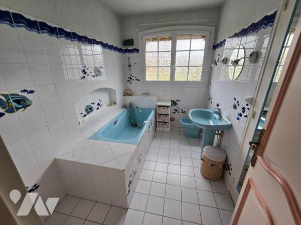 Maison à Vendre à Foucarmont (76340) en Seine-Maritime (76)

Cette maison dispose d'une surfa...